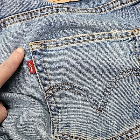 Levi Strauss & Co. Demin Distressed Relaxed Straight Men's Size 30"x32" - Picture 8 of 10